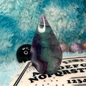 RAINBOW FLUORITE CRYSTAL POINT
